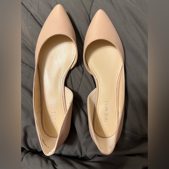 Nine West Saige d'Orsay Flat - Picture 1 of 8